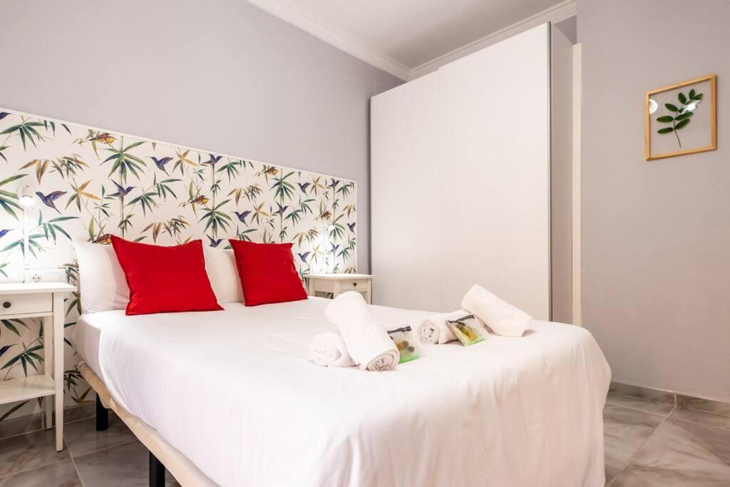 Апартаменты Apartamento Centro - Zona Arenal Севилья Экстерьер фото